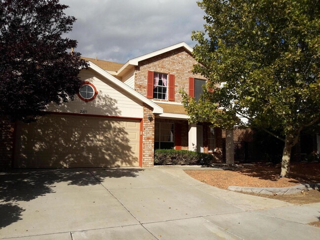 Photo - 2215 Sunstone Dr NW