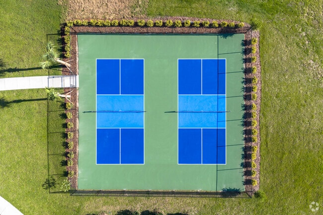 Pickleball Courts
