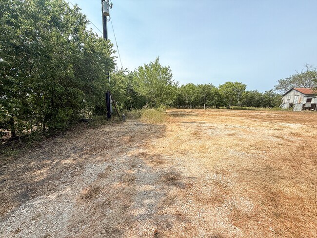 8279 Green Valley Rd