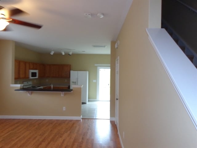 Photo - 8312 Ainsworth St