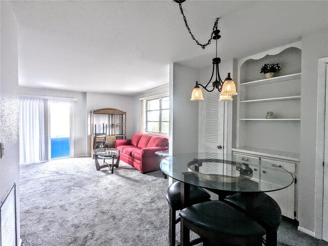 Photo - 4950 Todd St