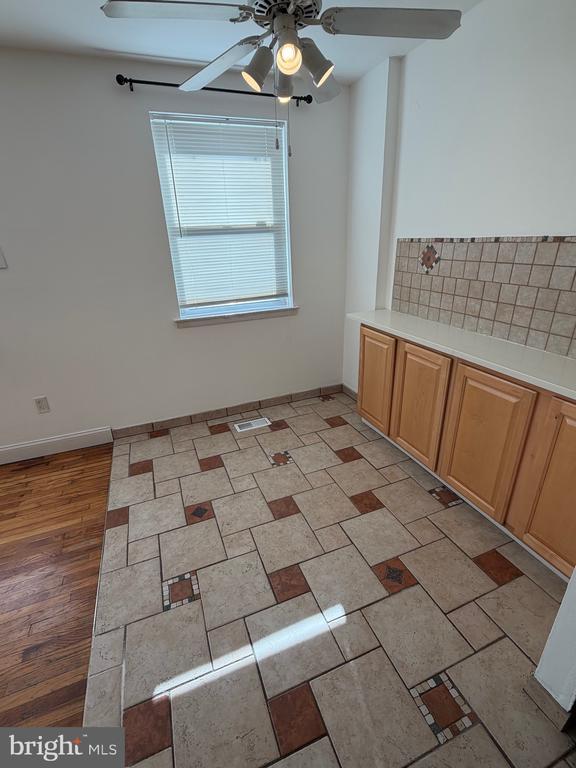 Photo - 12450 Knights Rd