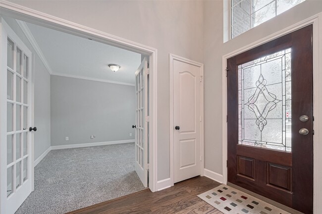 Photo - 223 Owens Park Dr