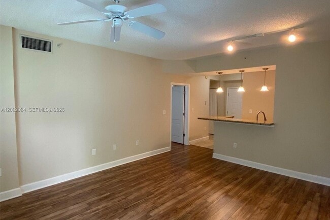 Photo - 6001 SW 70th St Unit 342