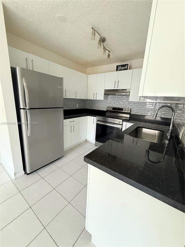 Photo - 7531 NW 44th Ct Unit 2
