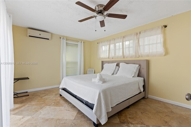 Photo - 1422 Wiley St