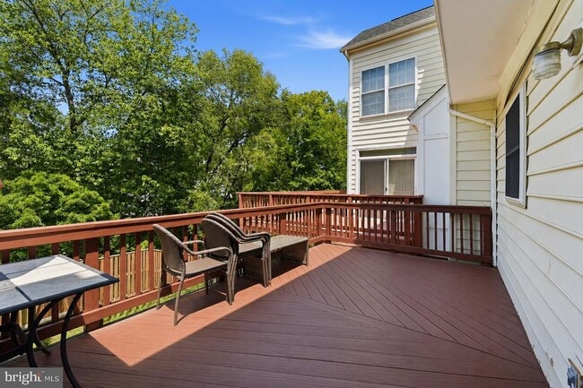 Photo - 25203 Dunvegan Square