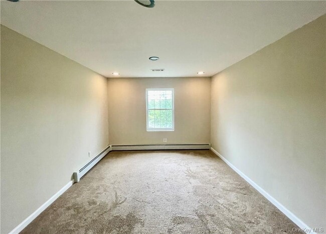 Photo - 1291 Burlingham Rd