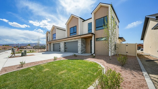 Photo - 367 Toms Cyn Dr