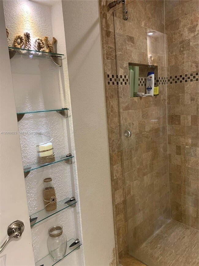 Photo - 1250 SE 29th St Unidad 204-58