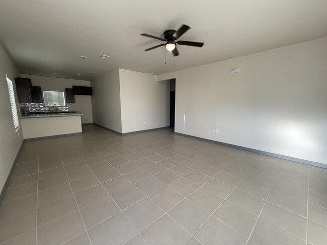 Photo - 8900 Herbert St