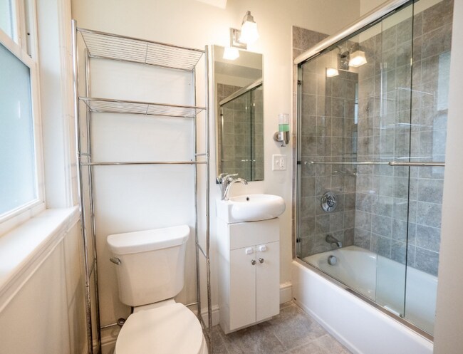 Photo - 24 Hall St Unidad 1