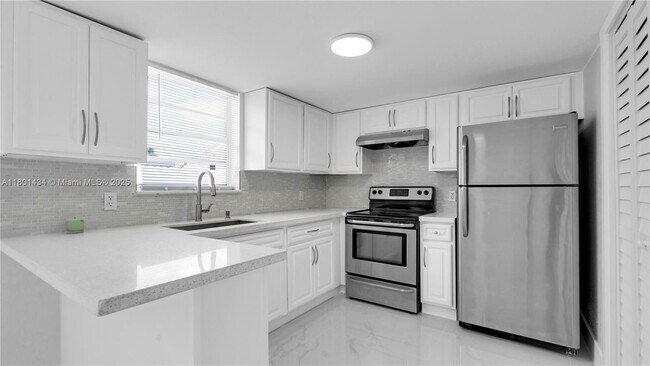 Photo - 2412 W 54th Pl