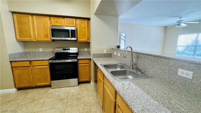 Photo - 45 Maleena Mesa St Unit 518