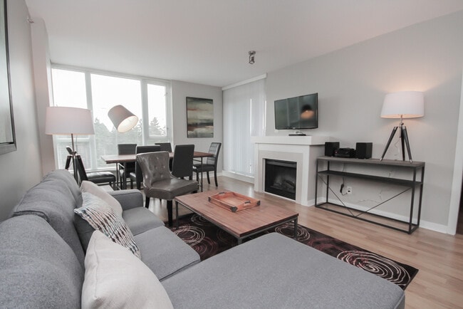 Photo - 1178 Heffley Crescent