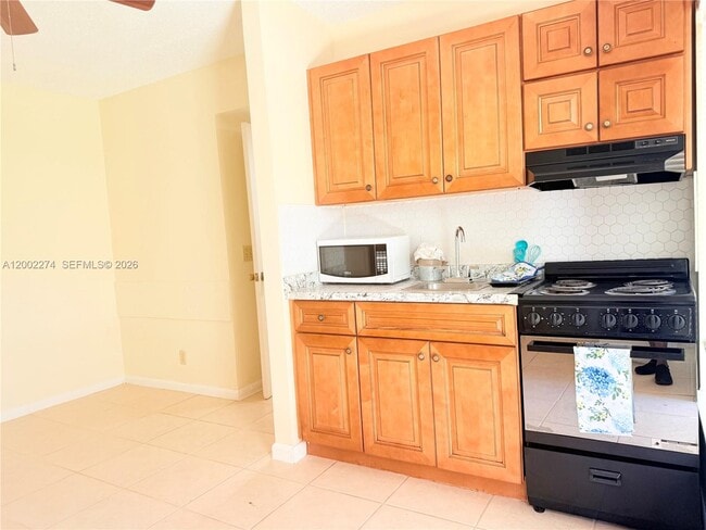 Photo - 10620 Sunset Strip