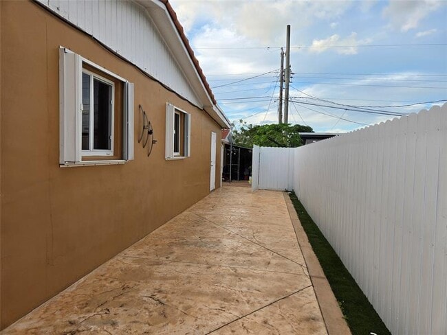 Photo - 4955 NW 178th Terrace