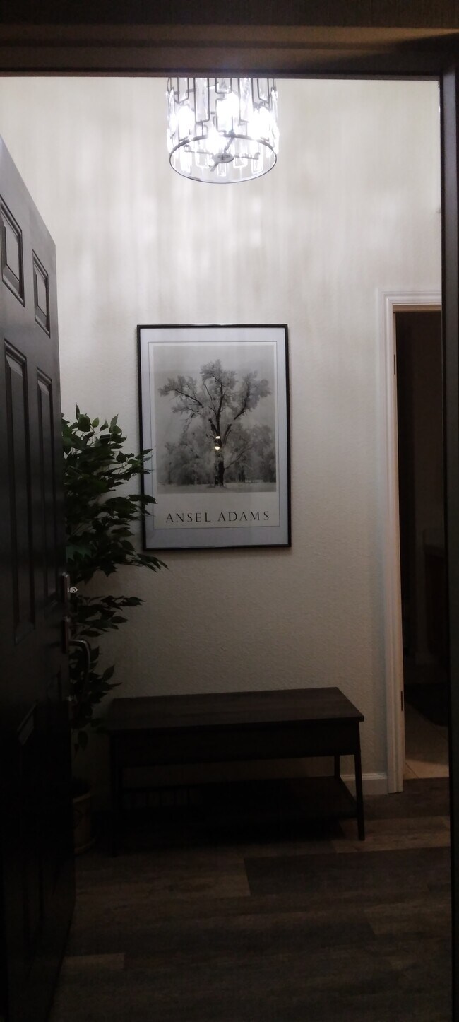 Vestíbulo de entrada - 418 Riesling St Unidad 418A