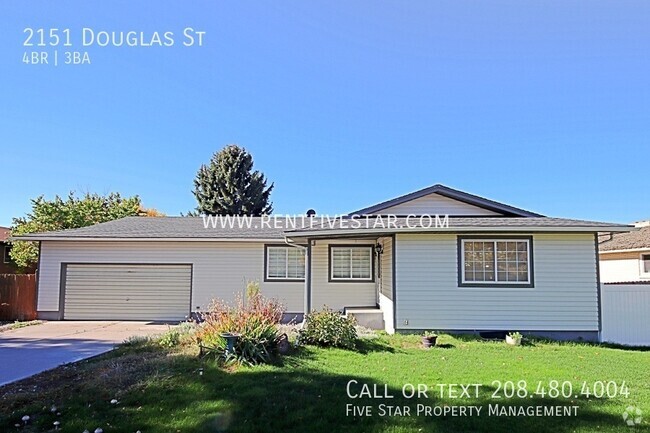 Building Photo - 4 Bedroom 3 Bathroom House Available For R...