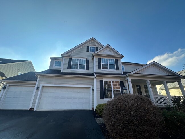 Building Photo - Lakes of Worthington Unit 1