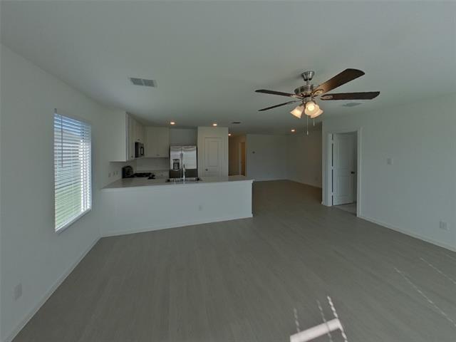 Photo - 1613 Parlier St House