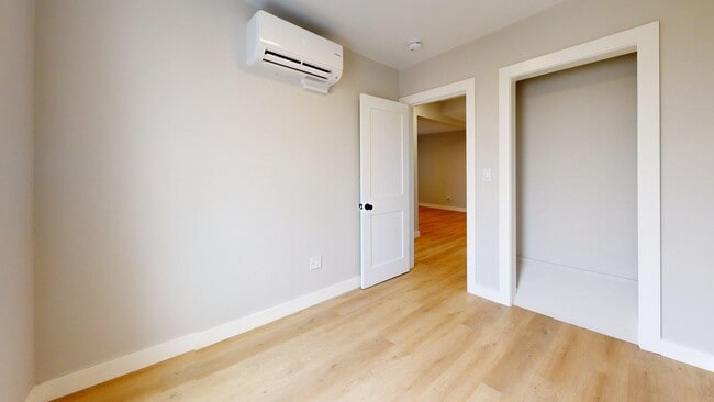 Photo - 273 Maverick St Unit 7
