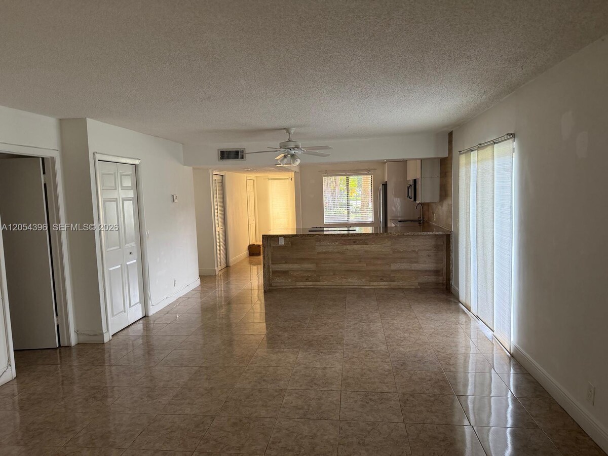 Photo - 178 Lakeview Dr Unit 101