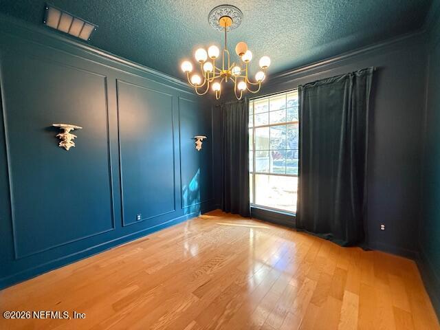 Photo - 424 Oak Pond Dr