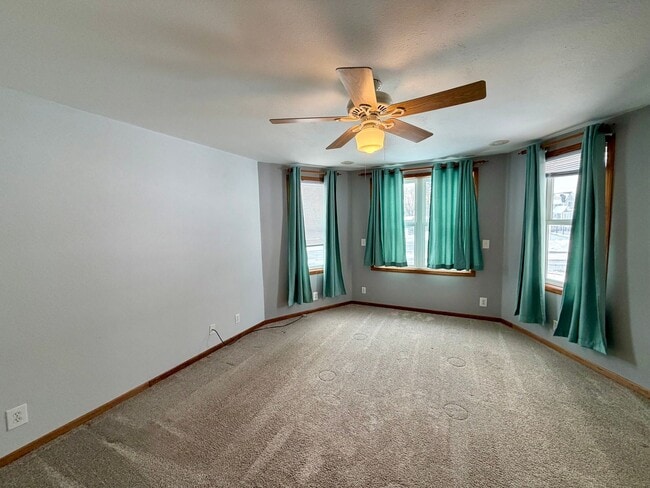 Photo - 407 N State St Unidad Lower