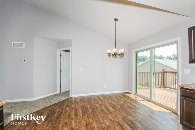103 Hampton Dr