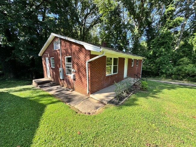 Photo - Close to uptown Shelby, NC (Still to compl...