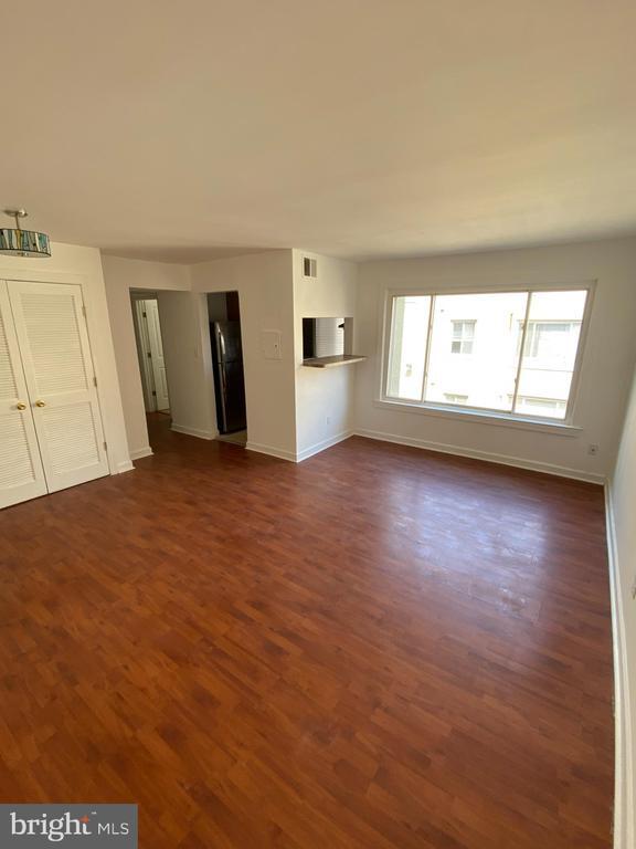 Photo - 701 Brandywine St SE Unidad 201