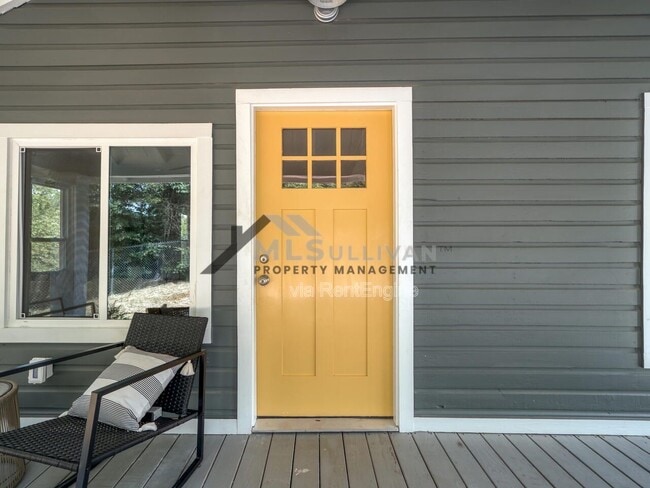 Photo - 1010 Cole St