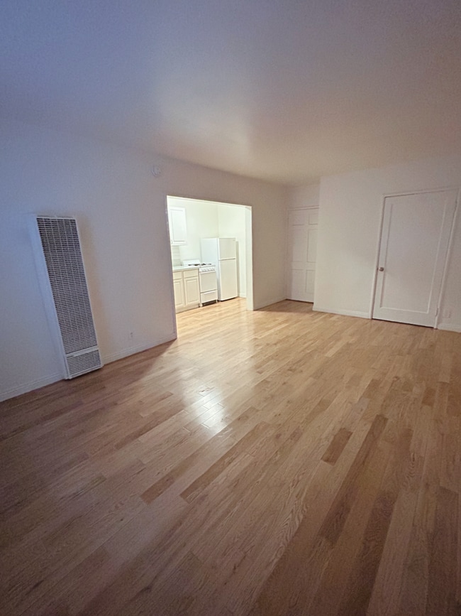 Charming Studio Near LACMA, The Grove & Me... - Charming Studio Near LACMA, The Grove & Me... Apartment Unit 4