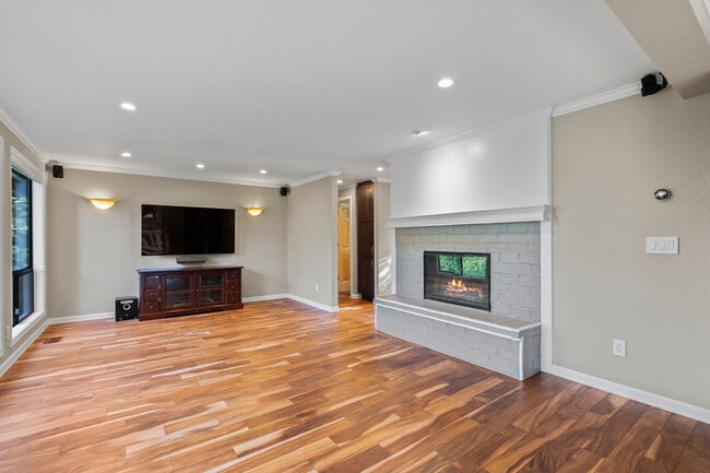 Photo - 12135 107th Ave NE