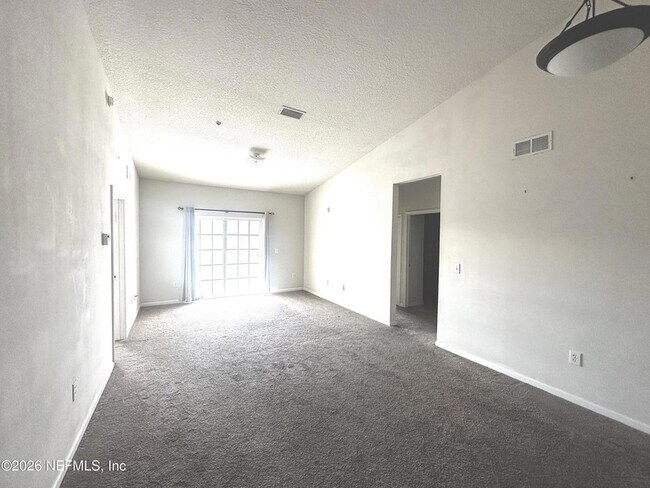 Photo - 8201 Green Parrot Rd Unit 307