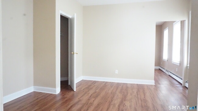 Photo - 136 Sherman St Unit 142