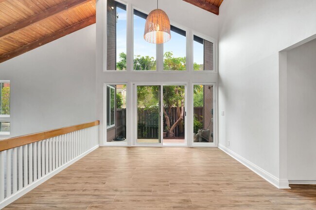 Photo - 1329 Avenida de Cortez