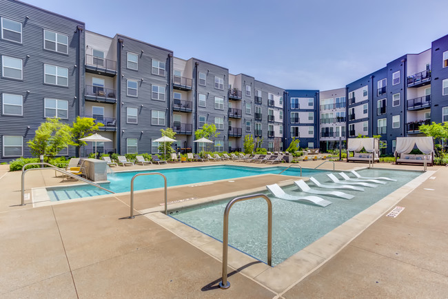 Sunnen Station Apartments For Rent in Maplewood, MO | ForRent.com