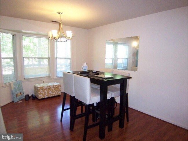 Photo - 102 Sequoia Ct Unit 3