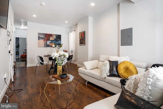 Living Room - 855 E Locust Ave Unit A