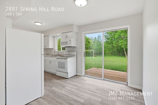 Photo - 2897 Spring Hill Dr