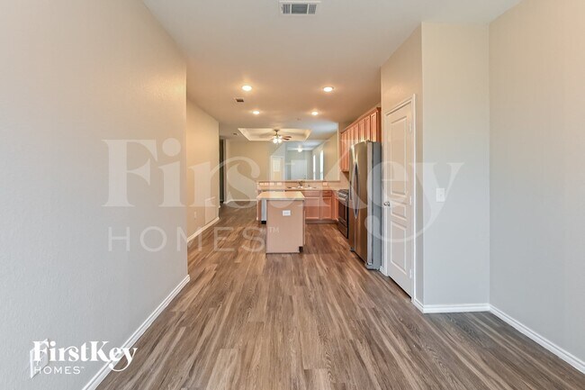 14711 Myrtle Point Dr