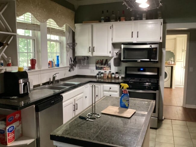 Photo - 2615 Cooper Ave