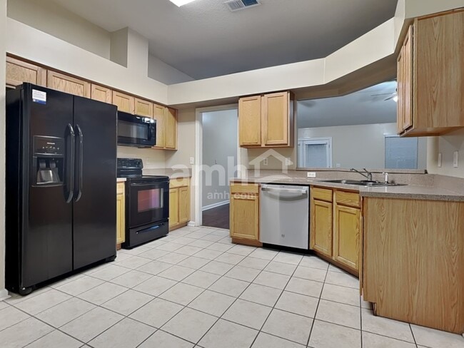 Photo - 96014 Sea Winds Dr