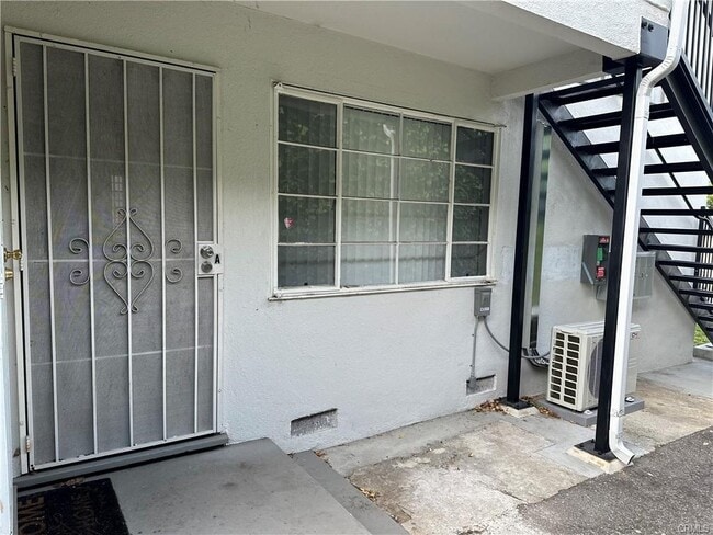 Photo - 412 W Elmwood Ave