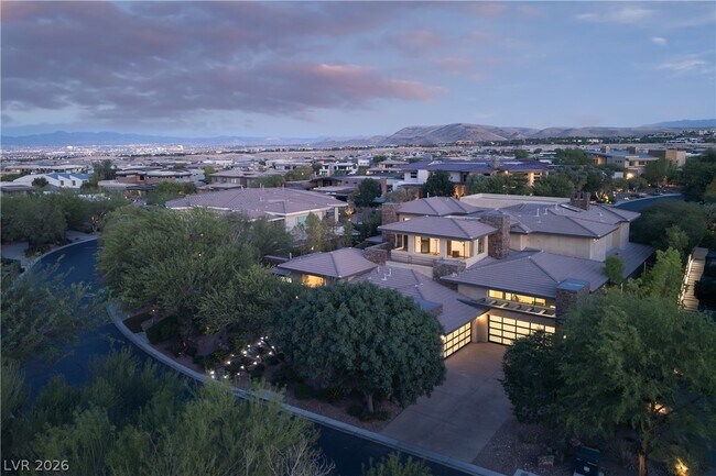 Photo - 17 Soaring Bird Ct