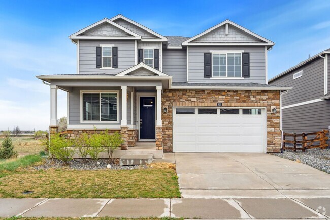Building Photo - Spacious 4BD Bennet Floorplan with Full Ba... Rental