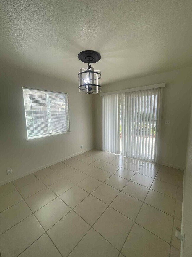 Photo - 2909 Godman Ave Unit 2909-2