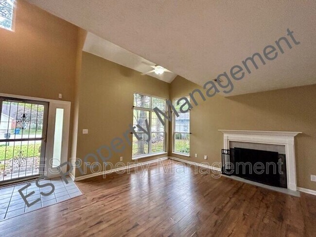 Photo - 7580 Sycamore Grove Ct